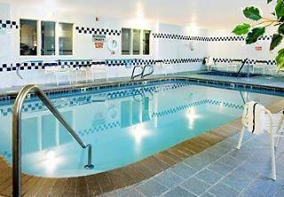 Fairfield Downtown 3*